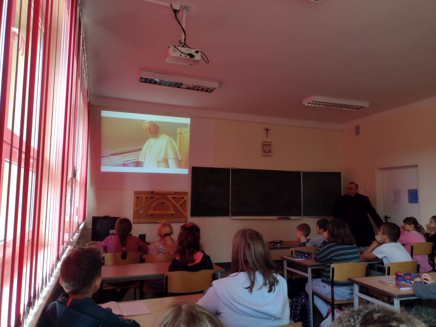 bo nie zastąpi ciebie nikt, do światła otworzyłeś drzwi
