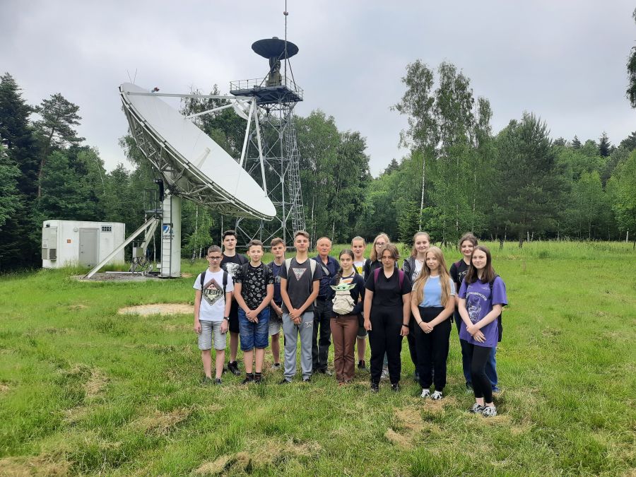 Lekcja astronomii w obserwatorium