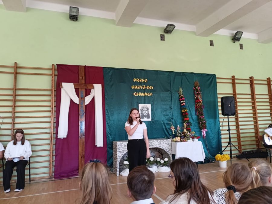 Przez krzyż do chwały