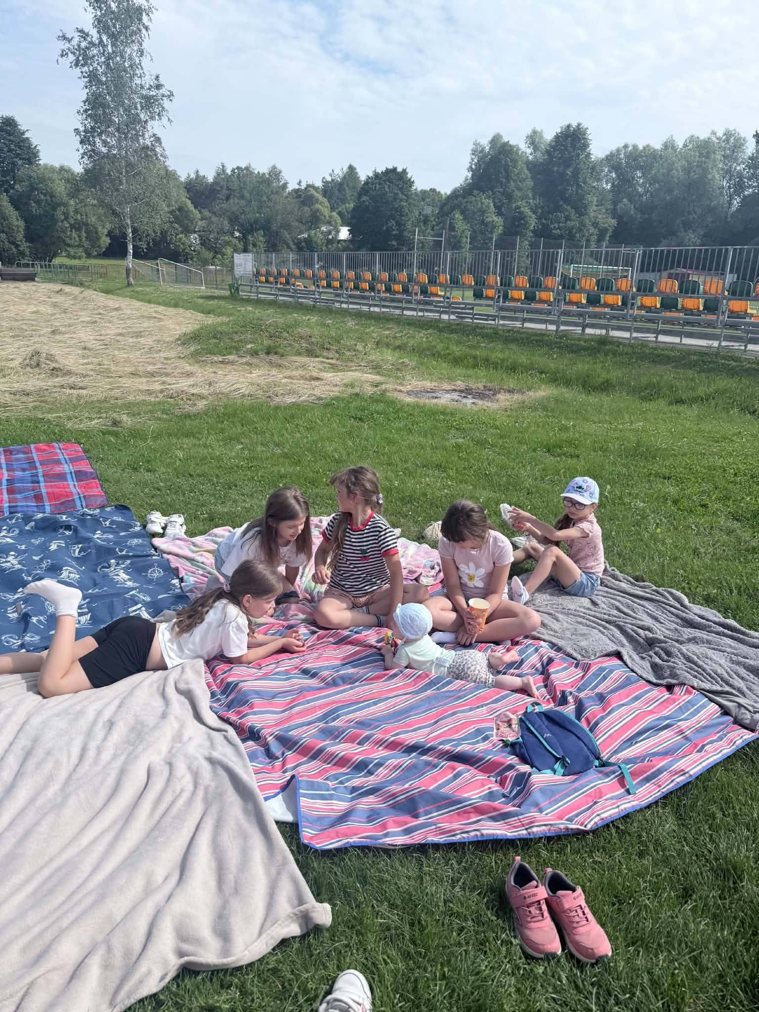 Rodzinne spotkanie przy grillu